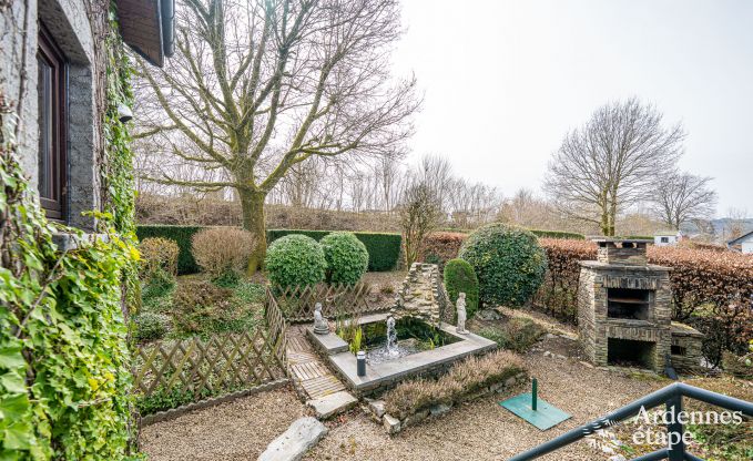 Gemtliches Ferienhaus in Rochehaut: ideal fr 9 Personen. Mit Spielzimmer und Fahrradabstellraum