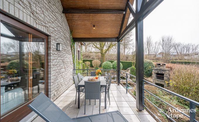 Gemtliches Ferienhaus in Rochehaut: ideal fr 9 Personen. Mit Spielzimmer und Fahrradabstellraum