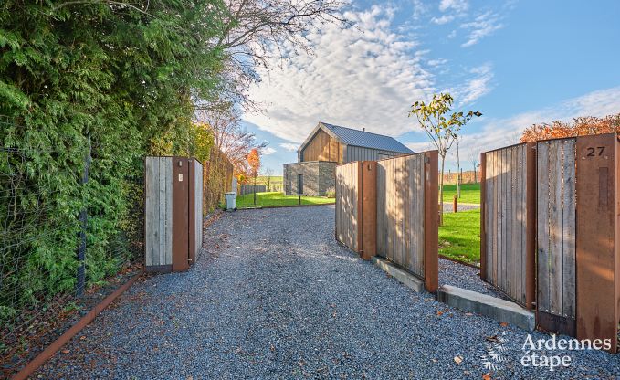 Ferienhaus in Saint-Hubert: komfortable Unterkunft fr 6 Personen mit Sauna, Spielzimmer und privatem Garten in den Ardennen