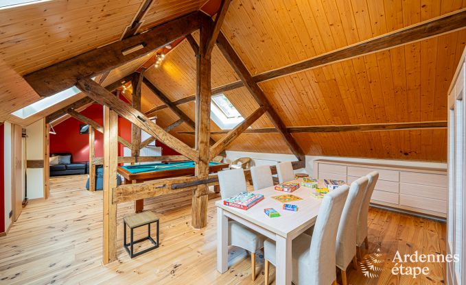 Hundefreundliches Ferienhaus mit Jacuzzi und Holzkohlegrill fr 9 Personen in Saint-Hubert, Ardennen.
