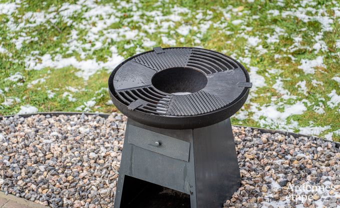 Ger�umiges und komfortables Ferienhaus in Saint-Hubert in den Ardennen f�r 12 Personen mit eigenem Garten und in der N�he von touristischen Aktivit�ten.