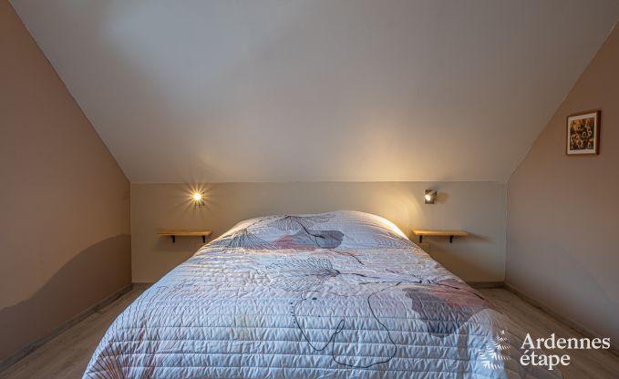 Ger�umiges und komfortables Ferienhaus in Saint-Hubert in den Ardennen f�r 12 Personen mit eigenem Garten und in der N�he von touristischen Aktivit�ten.