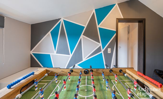 Ger�umiges und komfortables Ferienhaus in Saint-Hubert in den Ardennen f�r 12 Personen mit eigenem Garten und in der N�he von touristischen Aktivit�ten.