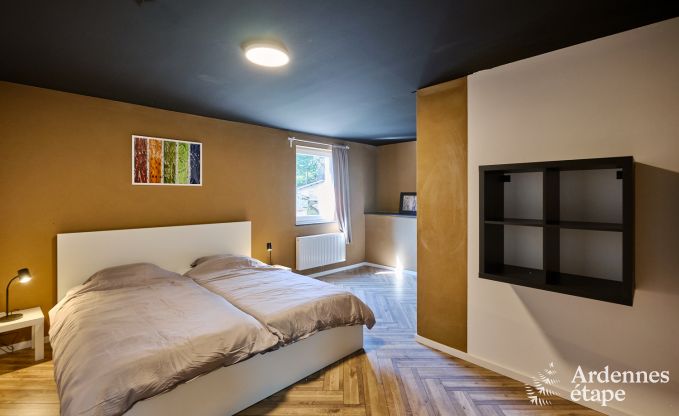 Gerumiges Ferienhaus Saint-Vith fr 23 Personen mit 6 Schlafzimmern, Sauna und groem Garten