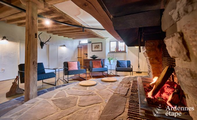 Charmantes Ferienhaus in Sankt Vith f�r 6 Personen mit Sauna, privatem Garten und Kamin