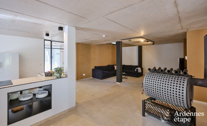 Gerumiges Ferienhaus Saint-Vith fr 23 Personen mit 6 Schlafzimmern, Sauna und groem Garten