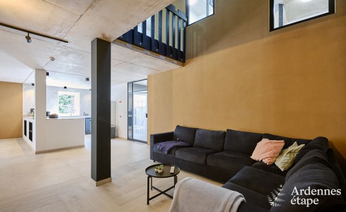 Gerumiges Ferienhaus Saint-Vith fr 23 Personen mit 6 Schlafzimmern, Sauna und groem Garten