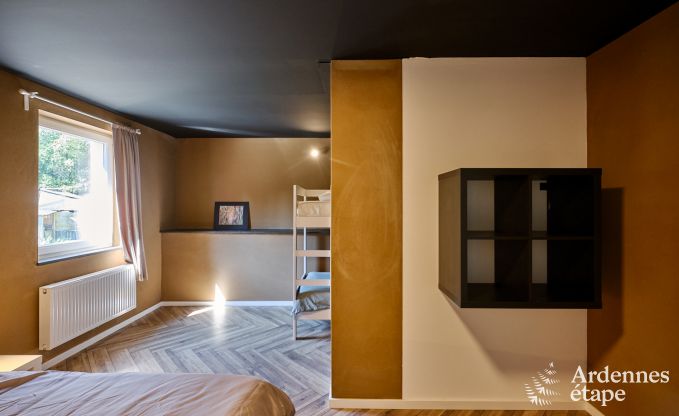 Gerumiges Ferienhaus Saint-Vith fr 23 Personen mit 6 Schlafzimmern, Sauna und groem Garten