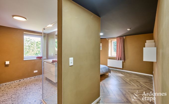 Gerumiges Ferienhaus Saint-Vith fr 23 Personen mit 6 Schlafzimmern, Sauna und groem Garten