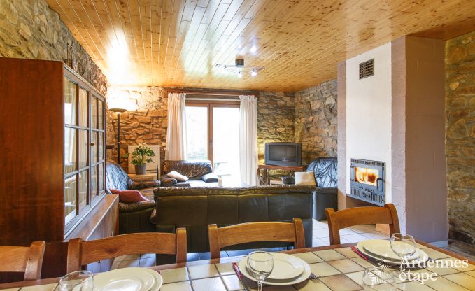 Ferienhaus in Sainte-Ode: Oase der Ruhe f�r 8 Personen mit Terrasse und Garten in den Ardennen