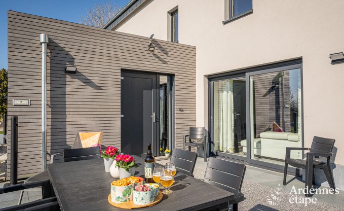 Gem�tliches Familienferienhaus mit Pool in Sainte-Ode, Ardennen