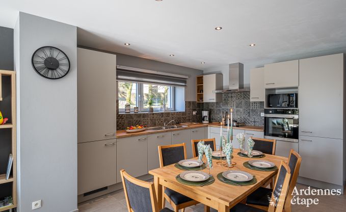 Gem�tliches Familienferienhaus mit Pool in Sainte-Ode, Ardennen