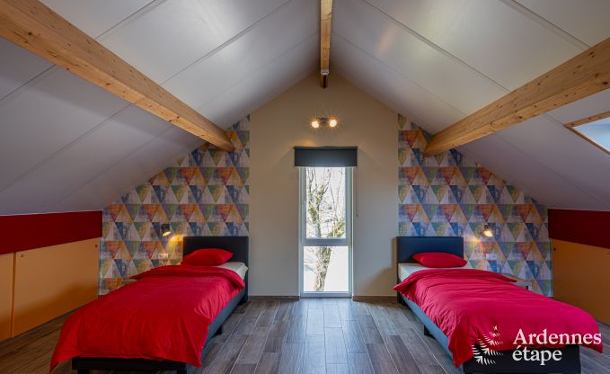 Gem�tliches Familienferienhaus mit Pool in Sainte-Ode, Ardennen