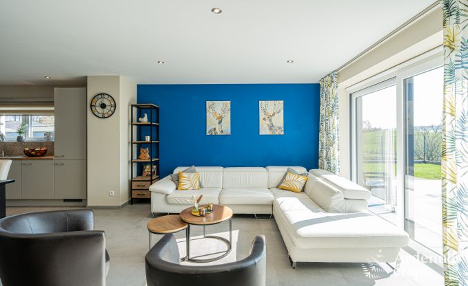 Gem�tliches Ferienhaus mit Pool in Sainte-Ode, Ardennen