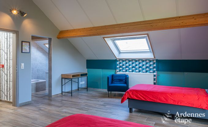 Gem�tliches Ferienhaus mit Pool in Sainte-Ode, Ardennen