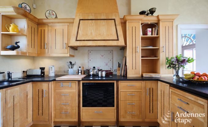 Charmante Ferienunterkunft im Nebengeb�ude eines Schlosses in Sars-la-Bruy�re, Ardennen