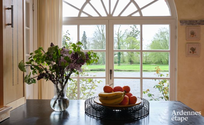 Charmante Ferienunterkunft im Nebengeb�ude eines Schlosses in Sars-la-Bruy�re, Ardennen