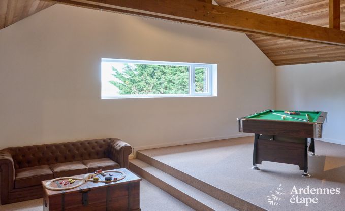 Ferienhaus Sippenaeken: charmante Unterkunft f�r 15 Personen mit Whirlpool und privatem Garten in den Ardennen