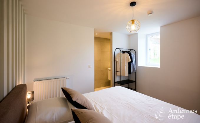 Ferienhaus Sippenaeken: charmante Unterkunft f�r 15 Personen mit Whirlpool und privatem Garten in den Ardennen