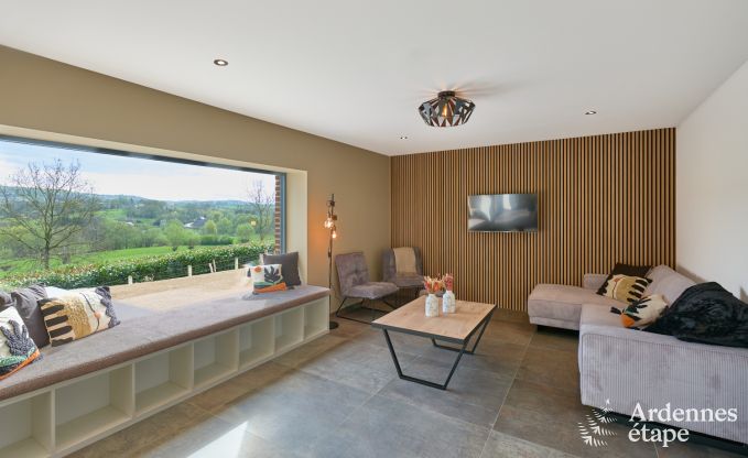 Ferienhaus Sippenaeken: charmante Unterkunft f�r 15 Personen mit Whirlpool und privatem Garten in den Ardennen