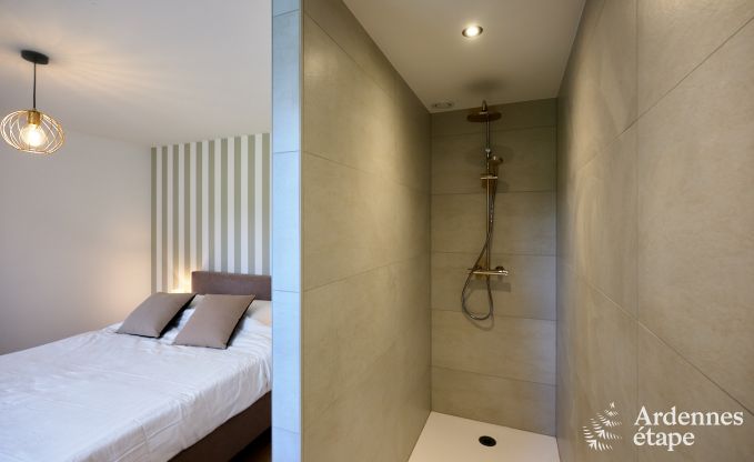 Ferienhaus Sippenaeken: charmante Unterkunft f�r 15 Personen mit Whirlpool und privatem Garten in den Ardennen