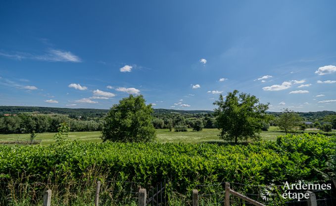 Ferienhaus Sippenaeken: charmante Unterkunft f�r 15 Personen mit Whirlpool und privatem Garten in den Ardennen