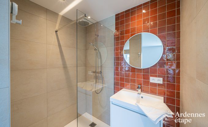 Ferienhaus Sippenaeken: charmante Unterkunft f�r 15 Personen mit Whirlpool und privatem Garten in den Ardennen