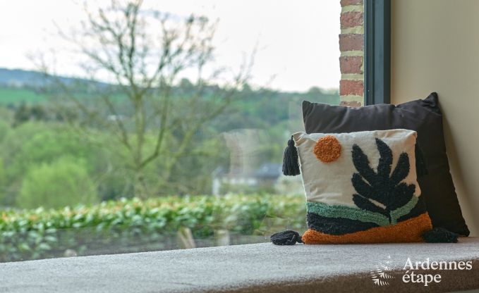 Ferienhaus Sippenaeken: charmante Unterkunft f�r 15 Personen mit Whirlpool und privatem Garten in den Ardennen