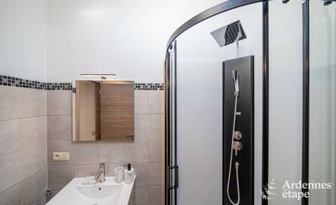 Kinderfreundliches Ferienhaus fr 7 in Sivry-Rance, Ardennen