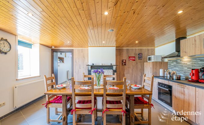 Kinderfreundliches Ferienhaus f�r 7 in Sivry-Rance, Ardennen