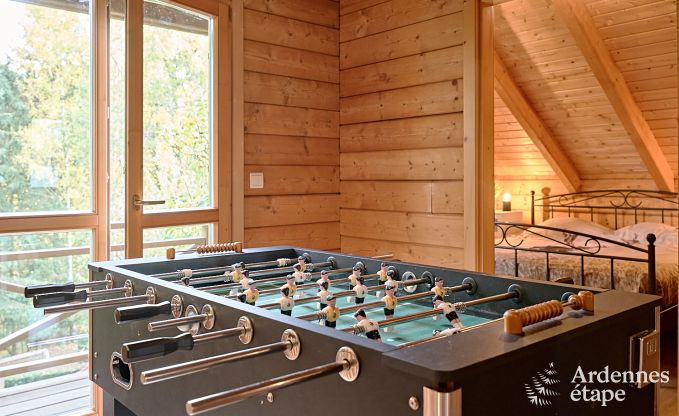 Gerumiges Chalet in Somme-Leuze fr 8 Personen mit 4 Schlafzimmern, 3 Badezimmern, Holzpelletofen und Privatgarten