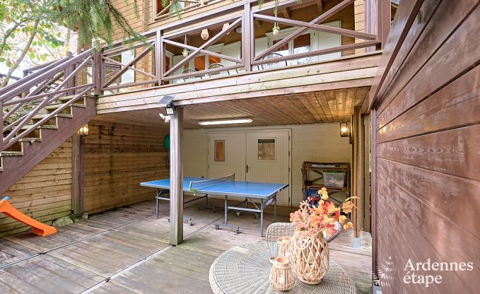 Gerumiges Chalet in Somme-Leuze fr 8 Personen mit 4 Schlafzimmern, 3 Badezimmern, Holzpelletofen und Privatgarten
