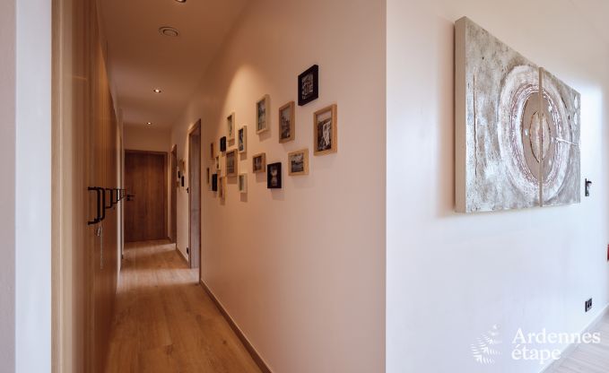 Komfortables und luxuri�ses Neubau-Ferienhaus in Somme-Leuze, Ardennen