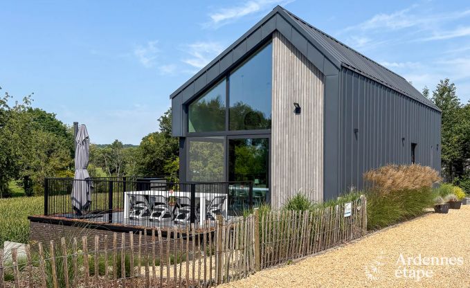 Komfortables und luxuri�ses Neubau-Ferienhaus in Somme-Leuze, Ardennen