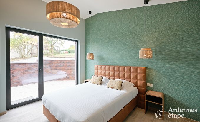 Ultramoderne Villa in Somme-Leuze fr 12 Personen mit Hallenbad, Sauna und Privatgarten