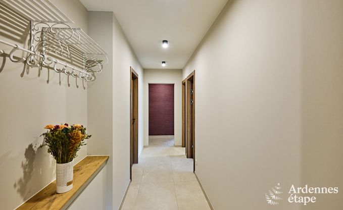 Ultramoderne Villa in Somme-Leuze fr 12 Personen mit Hallenbad, Sauna und Privatgarten