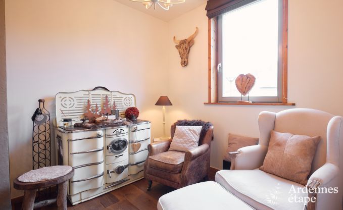 Gem�tliches Ferienhaus mit 3 Schlafzimmern in Somme-Leuze, Ardennen