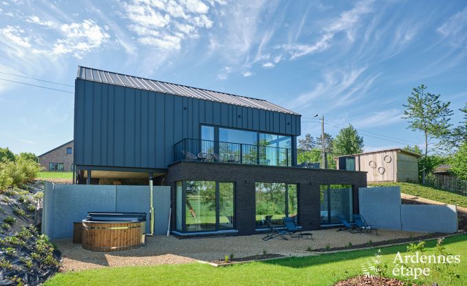 Komfortables und luxuri�ses Neubau-Ferienhaus in Somme-Leuze, Ardennen