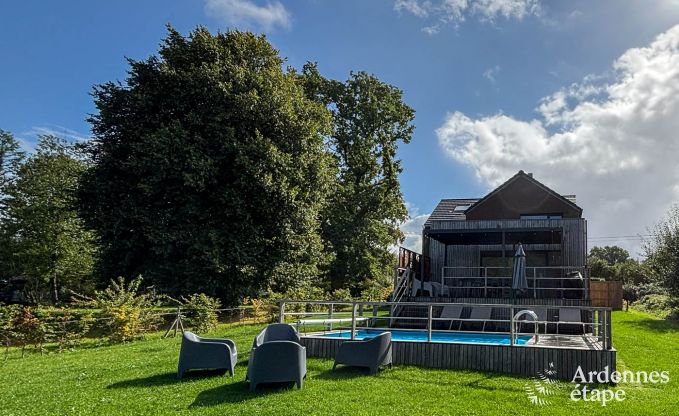 Hochwertiges Ferienhaus in den Ardennen: Luxusaufenthalt fr 10 Personen mit Pool, Jacuzzi und Nhe zu Spa und Francorchamps.