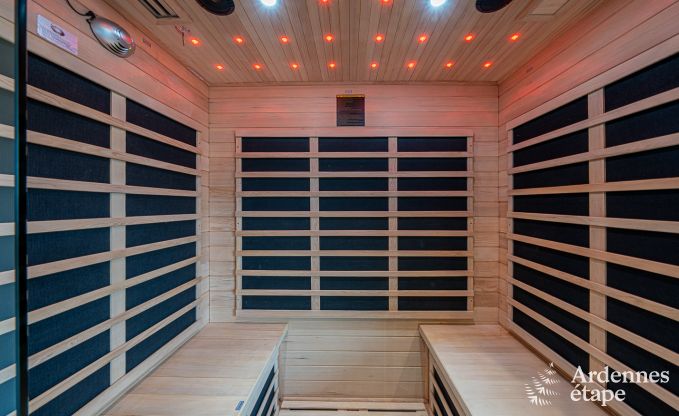 Hochwertiges Ferienhaus in den Ardennen: Luxusaufenthalt fr 10 Personen mit Pool, Jacuzzi und Nhe zu Spa und Francorchamps.