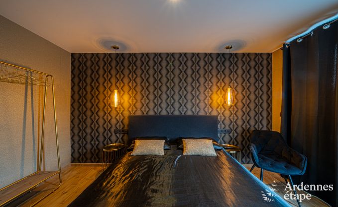 Hochwertiges Ferienhaus in den Ardennen: Luxusaufenthalt fr 10 Personen mit Pool, Jacuzzi und Nhe zu Spa und Francorchamps.