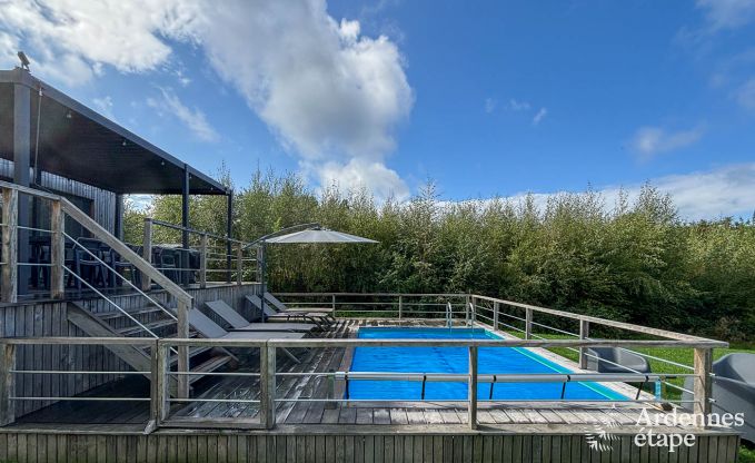 Hochwertiges Ferienhaus in den Ardennen: Luxusaufenthalt fr 10 Personen mit Pool, Jacuzzi und Nhe zu Spa und Francorchamps.