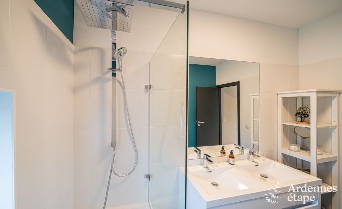 Charmantes Ferienhaus in Spa, perfekt f�r Familien und Gruppen, in der N�he des Waldes.