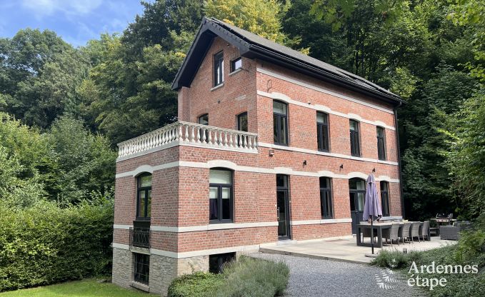 Ger�umiges Cottage f�r 8 Personen in Spa mit Sauna, Jacuzzi, 4 Schlaf- und Badezimmern und Privatgarten