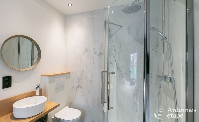 Ger�umiges Cottage f�r 8 Personen in Spa mit Sauna, Jacuzzi, 4 Schlaf- und Badezimmern und Privatgarten