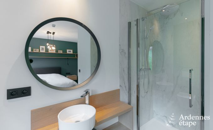 Ger�umiges Cottage f�r 8 Personen in Spa mit Sauna, Jacuzzi, 4 Schlaf- und Badezimmern und Privatgarten