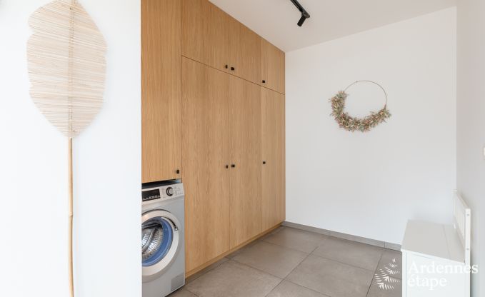 Ger�umiges Ferienhaus f�r 8 Personen in Spa in den Ardennen: 4 Schlafzimmer, 2 Badezimmer und eine private Terrasse, 1 km vom Stadtzentrum entfernt.