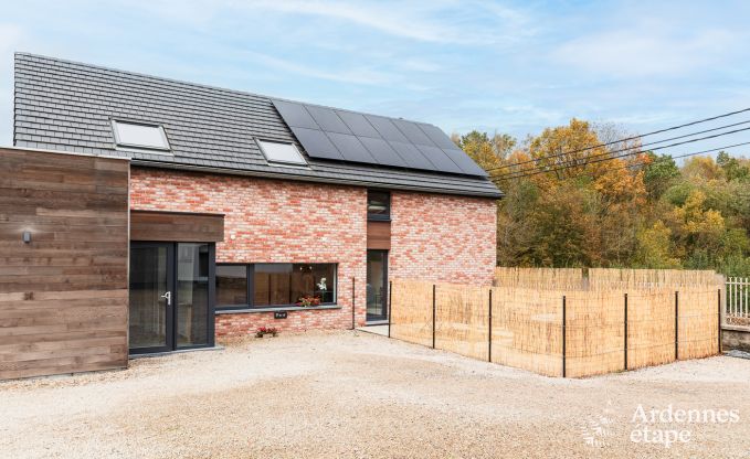 Ger�umiges Ferienhaus f�r 8 Personen in Spa in den Ardennen: 4 Schlafzimmer, 2 Badezimmer und eine private Terrasse, 1 km vom Stadtzentrum entfernt.