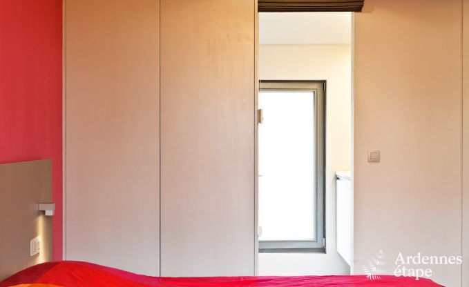 Geräumige Luxusvilla in Spa für 15 Personen mit 5 Schlafzimmern, Sauna, Außenpool und privatem Garten