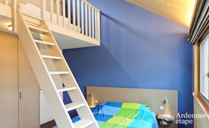 Geräumige Luxusvilla in Spa für 15 Personen mit 5 Schlafzimmern, Sauna, Außenpool und privatem Garten